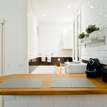 Elegant Proche Champs Elysees Appartement Paris